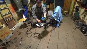 Подвариваю и крашу раму мотоцикла Motoland XR 250 Enduro