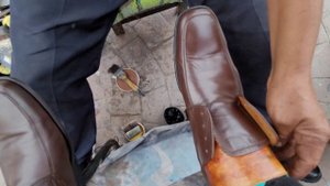 $1 STREET SHOE SHINE (40 YEARS EXPERIENCE!) by "Manuel" in Pochutla, Oaxaca, Mexico 🇲🇽 ASMR RELAX