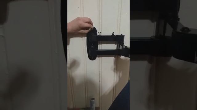 Как повесить телевизор Samsung UE32T4500AUXRU смотреть онлайн