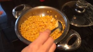 Что приготовить из кукурузы. Турецкий фастфуд из кукурузы.