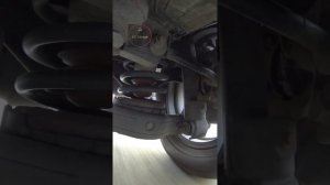 Работа задней подвески Kia Carnival (KA4)