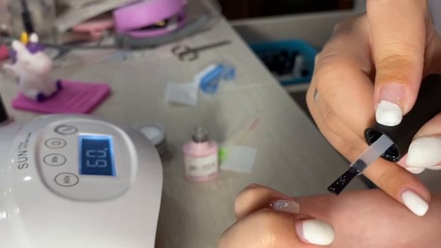 делаю маникюр сама себе ?? | моя попытка стать мастером маникюра? смотреть онлайн