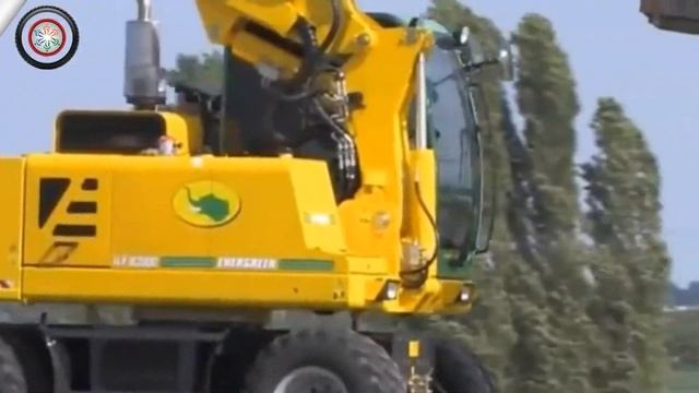 Экскаватор-паук пройдет где угодно/The spider excavator will pass anywhere смотреть онлайн