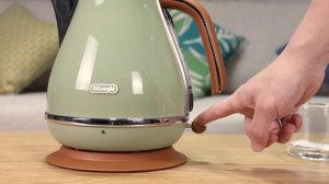 德龙复古电水壶 Delonghi Kettle ICONA VINTAGE KBOV 2001.GR