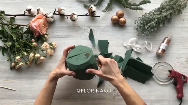 Как быстро сделать букет в шляпной коробке. смотреть онлайн