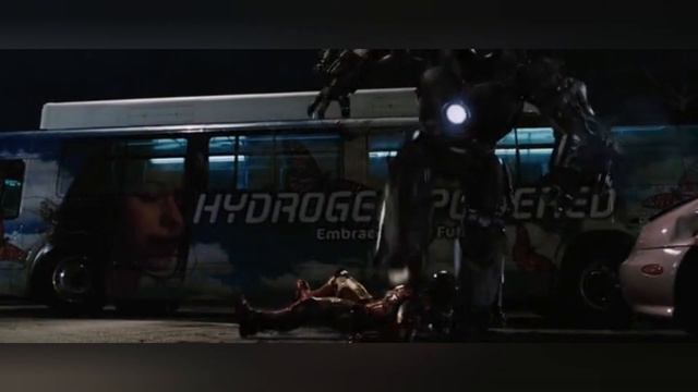 Железный человек против Железного торговца. Железный человек (2008) год