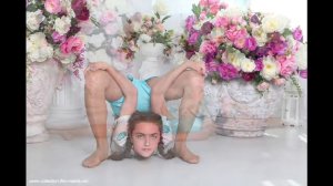 Photo Contortion STRETCHING FLEXIBILITY contortionist, Contortion