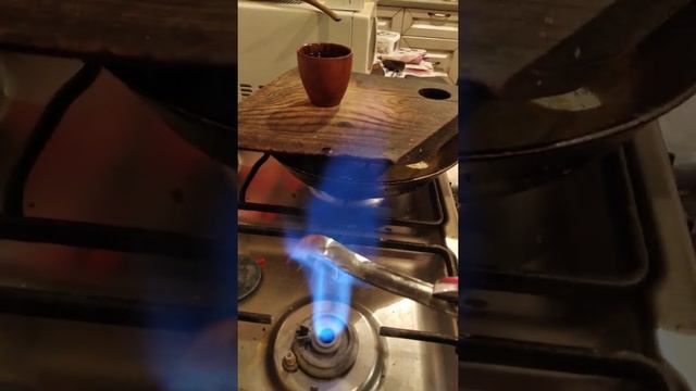 Домашняя закалка в масле стамески для деревянных ложек. смотреть онлайн