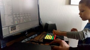 Akai APC Key 25 - (Dj-Grzesio Ableton mix)