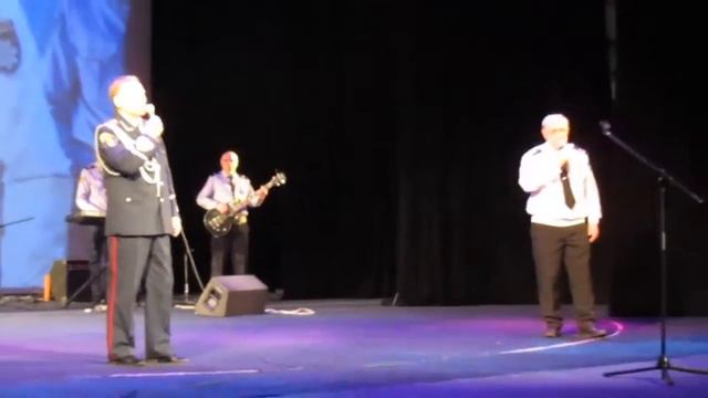 Не забывайте друзей... смотреть онлайн