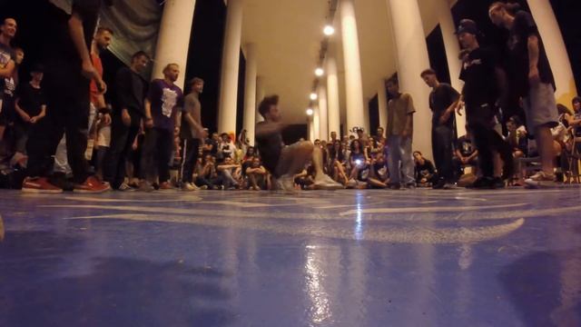 Parghetto(Winners) vs Summer Locals- Scampia Summer Jam Vol3 смотреть онлайн