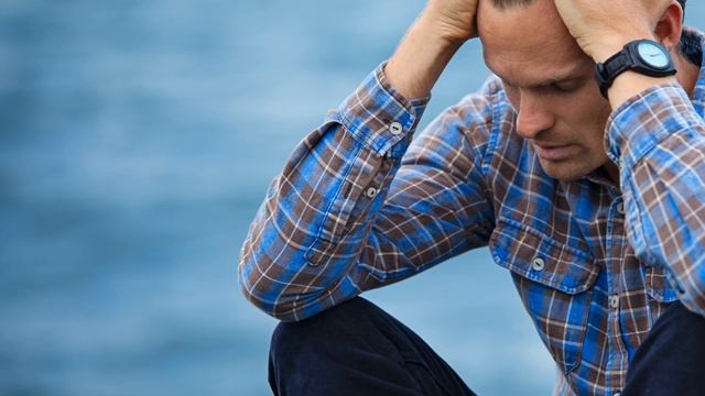 Только близким подругам рассказывала как мужа под кустом нашла Говорят мужчины на дороге не валяютс смотреть онлайн