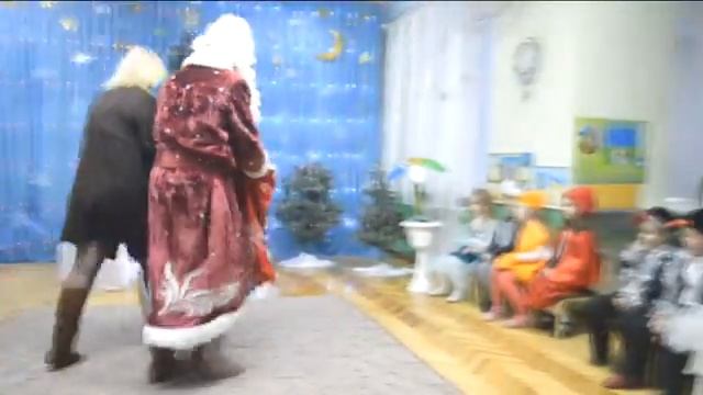 Новогодний утренник в детском саду. Честь 4 смотреть онлайн