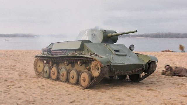 В Самаре на набережной прошла реконструкция боев за освобождение Киева в ноябре 1943 года