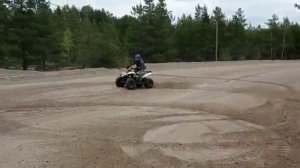 Дриффтовый кврик.Jim/stels 100 куб. 2 тактник.Легкий, спортивный,надежный квадроцикл.