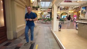 Moscow GUM Department Store . ГУМ Государственный универсальный магазин на Красной площади Москва.