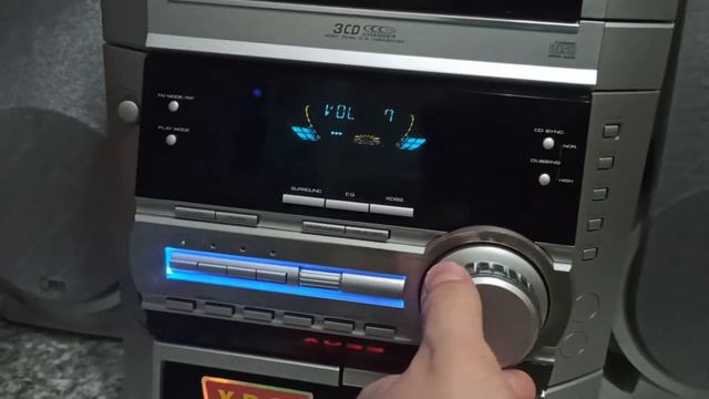 Музыкальный центр LG FFH-V586AX смотреть онлайн