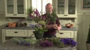 How to Create a Color based Landscape Flower Arrangement!