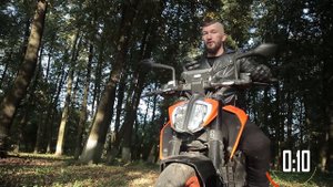 KTM Duke 390 2018. Тест-райд за 60 секунд.