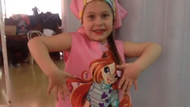 С наилучшими пожеланиями в день 8 марта! смотреть онлайн