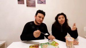 ИНОСТРАНЦЫ ПРОБУЮТ РУССКУЮ ЕДУ | РЯЖЕНКА | ТВОРОГ | ЗАКУСКИ К ПИВУ (субтитры)