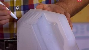 Совок из канистры