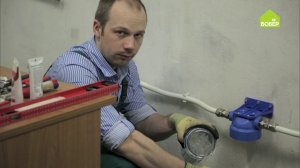 Замена фильтра в водопроводной системе