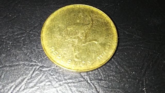 60 коп в рубли. Советские рубли и копейки. 100 Монеток которые на монетках. Копейки из 1000. Монеты Египет 2002 год.