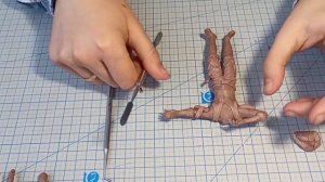 Лепка элементов одежды, складок на одежде. Пластилин, MonsterClay, полимерная глина.