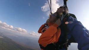 Ксения. Прыжок с парашютом в тандеме с инструктором в Санкт-Петербурге