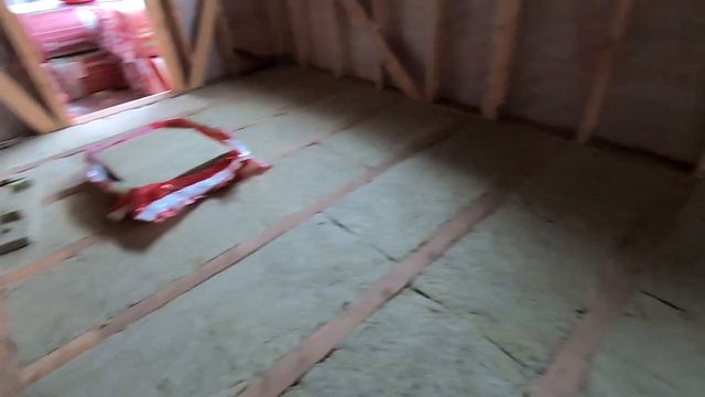 Утепляю каркасный пристрой к дому и гараж