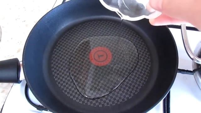 Вроде очень просто, но как же вкусно получается! Осьминожки