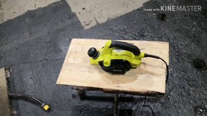 Рубанок RYOBI EPN-7582N 750W