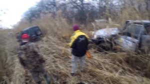 УАЗ засел в болоте   OFF Road FAIL   Вытягиваем УАЗ  44 с грязи   Внедорожник застрял в броде