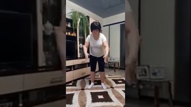 "Веселая зарядка" Анишина Ю.И., воспитатель МКДОУ "Детский сад 5 "Солнышко" смотреть онлайн