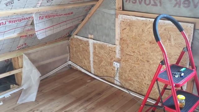 ТАК НЕЛЬЗЯ СТРОИТЬ МАНСАРДУ!!! Конденсат, грибок, холод. смотреть онлайн