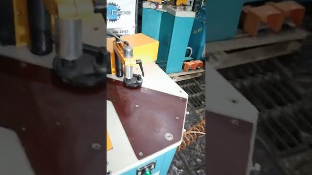 KP 120 Углообжимной пресс гидравлический для алюминиевых профилей, 2017 г. Цена 470 000 руб. смотреть онлайн