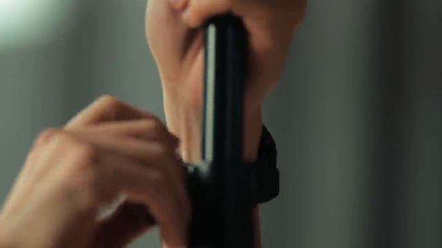 Kamera 1.7 juta VS Kamera 170 juta l Canon 1000D Vs Fujifilm GFX 100 | English Subs | смотреть онлайн