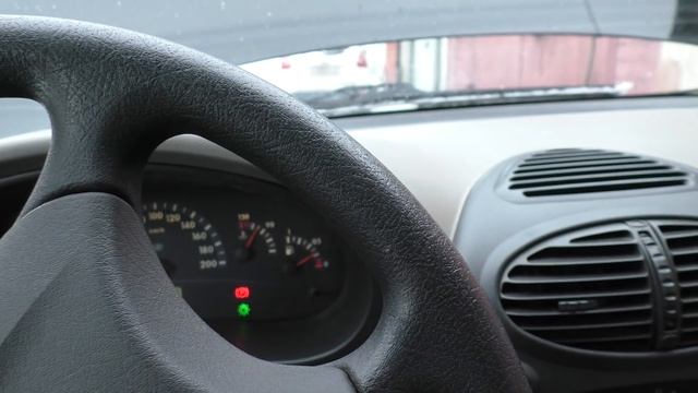 Вторая машина с проблемой: не греет печка - воздух в системе! смотреть онлайн