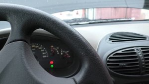 Вторая машина с проблемой: не греет печка - воздух в системе!