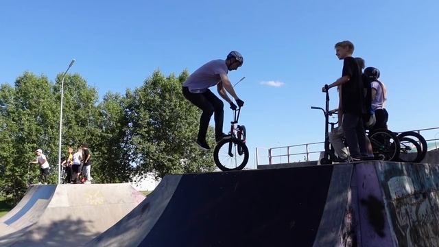 ВТОРОЙ СКЕЙТПАРК КАЗАНИ - КОНТИНЕНТ смотреть онлайн