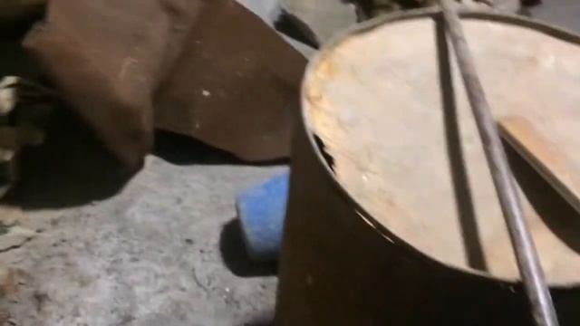 Удобные полочки для мастерской
