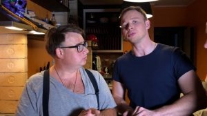 КУРИНАЯ ГОЛЕНЬ В МАРИНАДЕ// ГОТОВИМ С РУСЛАНОМ САСИНЫМ//ПРАВИЛЬНОЕ ПИТАНИЕ