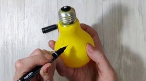 Вы не поверите, что я делаю игрушки на ёлку из лампочек. Игрушки своими руками. Мастер класс.