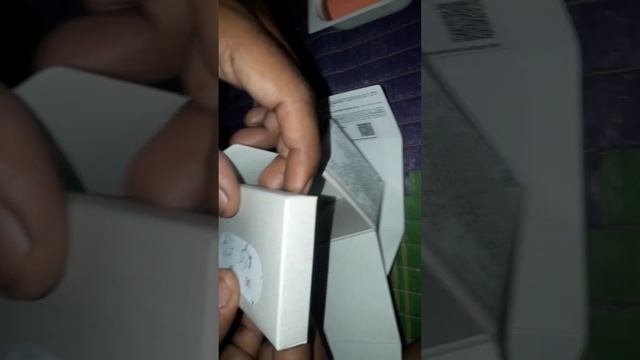 Sony WF- C500 Unboxing смотреть онлайн