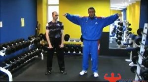 подъём гантели перед собой