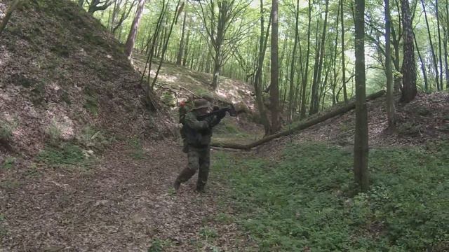 Страйкбол. Игра на полигоне "Овраг" смотреть онлайн