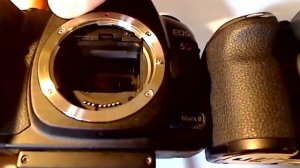 Canon 5D Mk II shutter sounds - early and current models