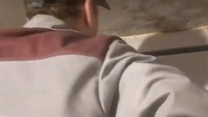 Как проложить и спрятать провод или кабель в стене сделав скрытую проводку – снято на видео