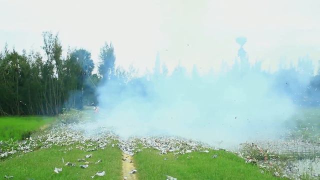 Dangerous Giant Crackers | World Dangerous Crackers | Mega Monster Crackers смотреть онлайн